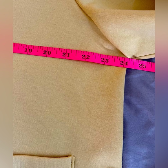 ALFANI Women's Yellow Gold 3-piece dressy outfit. Pants XL, Top XL, Blazer XL - Picture 14 of 16